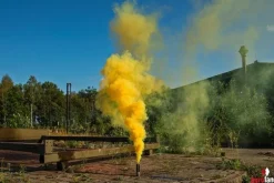 BATTLESMOKE 38 mit Reißzünder 80s, Gelb