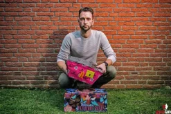 Butterfly Blues 32-Schuss-Feuerwerk-Batterie