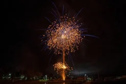 Hanabi One 12-Schuss-Feuerwerk-Batterie