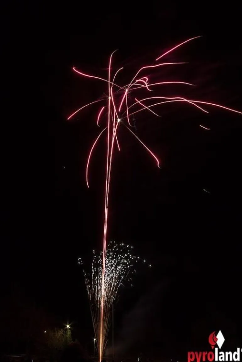 Herz & Himmel 31-Schuss-Feuerwerk-Batterie