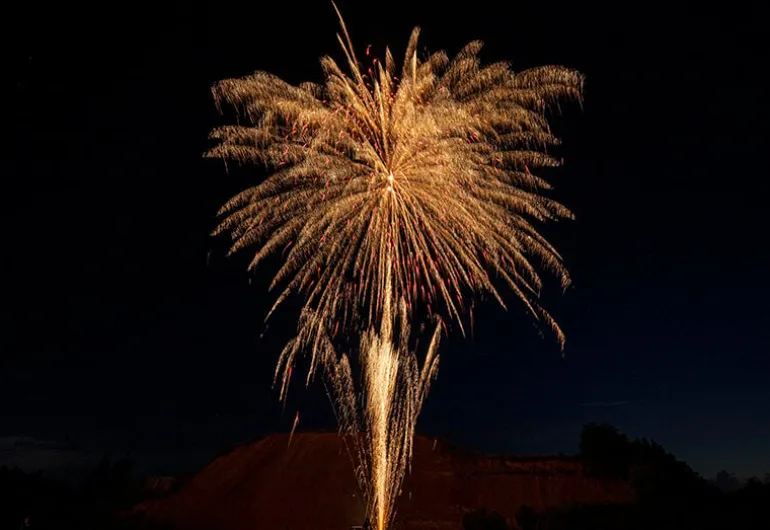 Hüftgold 13-Schuss-Feuerwerk-Batterie