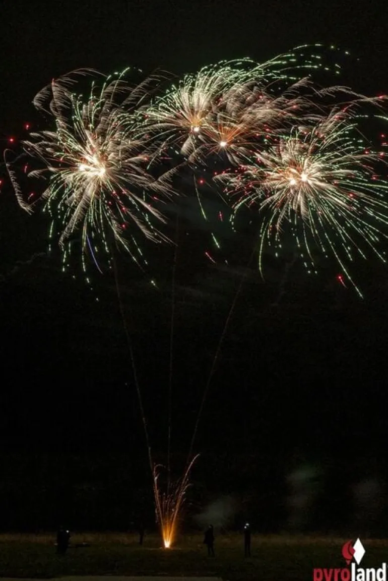 Star Allüren 27-Schuss-Feuerwerk-Batterie